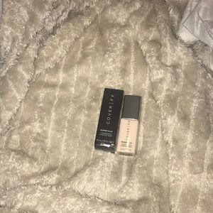 Coverfx POWERPLAY foundation P10 NEW IN BOX